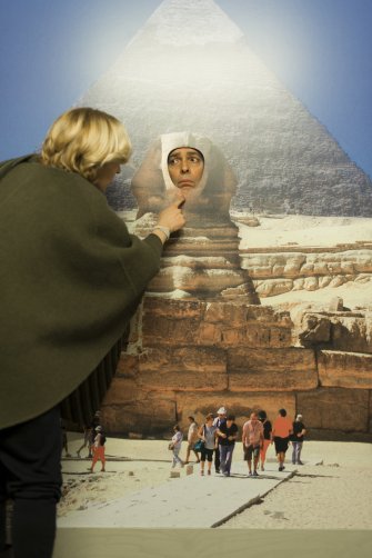 Speak in Tongues Raum 10