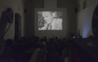 Foto Into the Home Movies 05