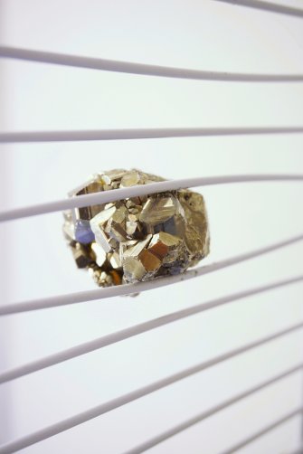 Three chapters of a meaningless story 08