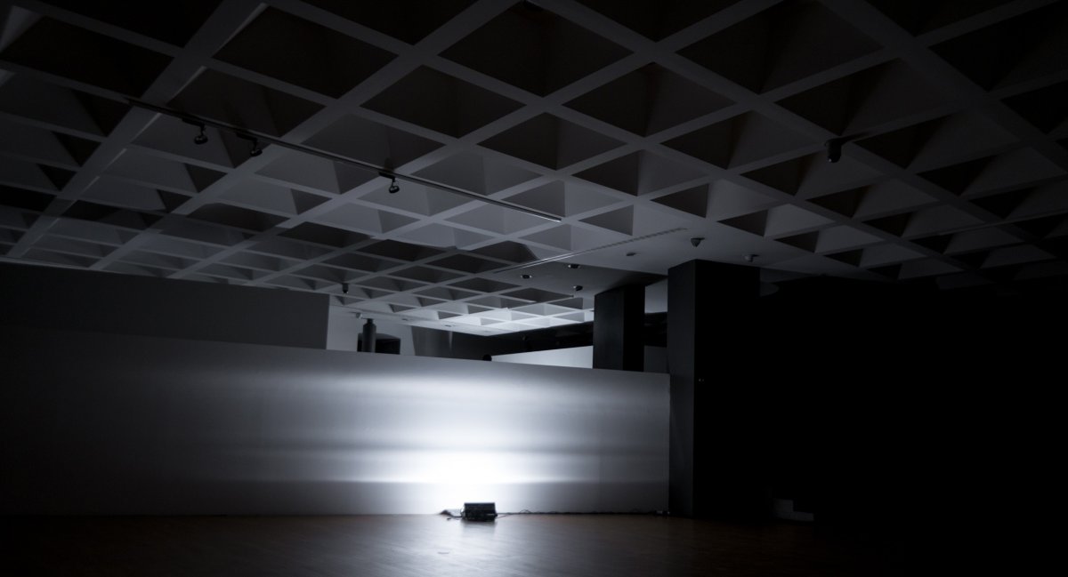 Foto Fake Synthetic Music 01