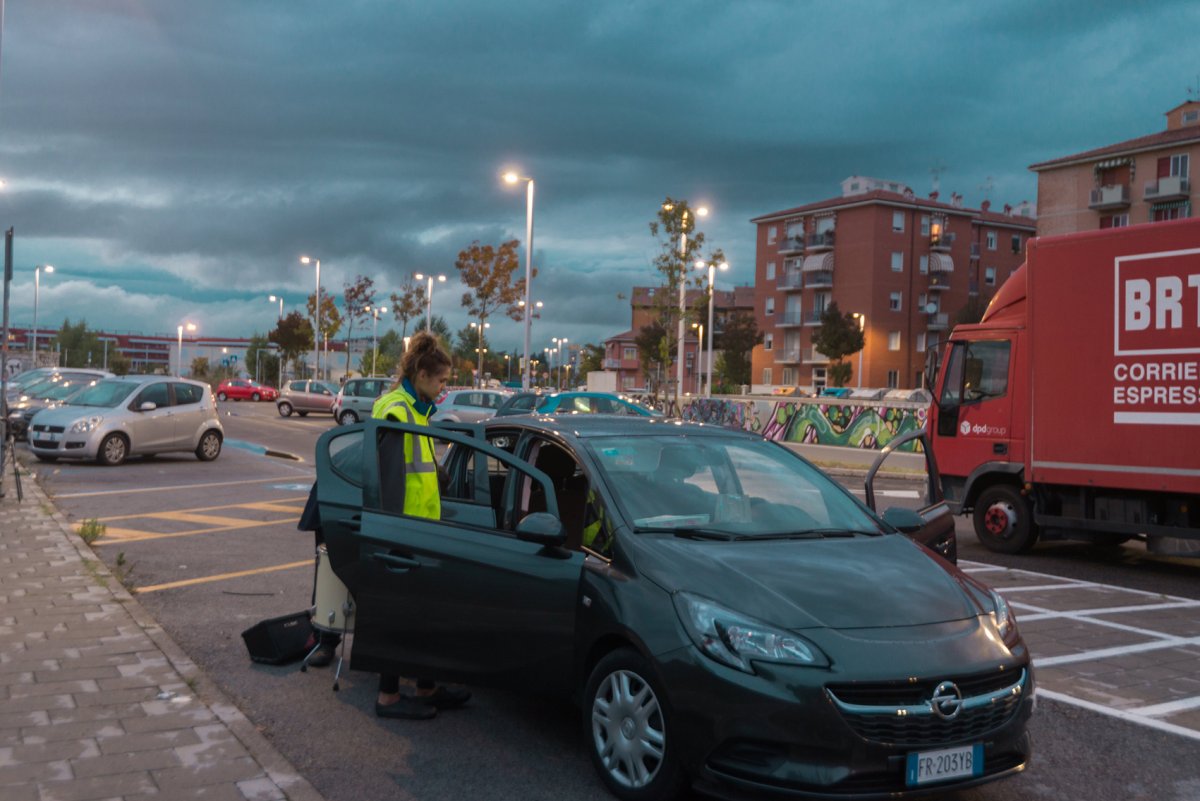 Foto THIS INSTEAD 01