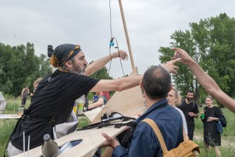 Foto UFO garage bar 11