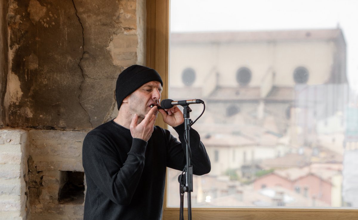 Foto Fractured Utterance 01