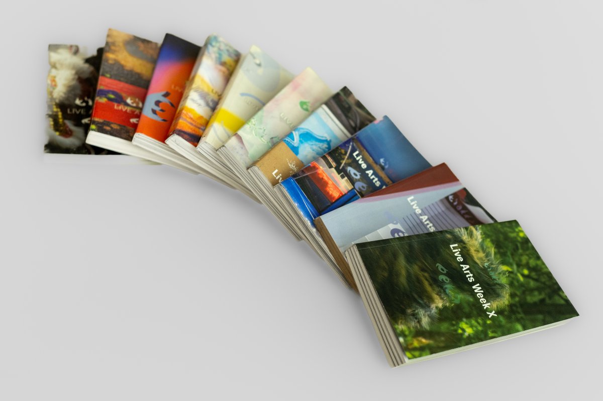 foto quaderni Live Arts Week/Gianni Peng 1